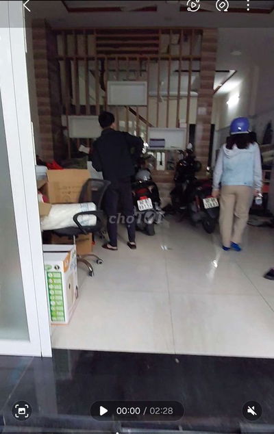 CHO THUÊ NHÀ 5 X 16M TRỆT 2 LẦU 4PN 4VC MỚI ĐẸP SÁT AOEN