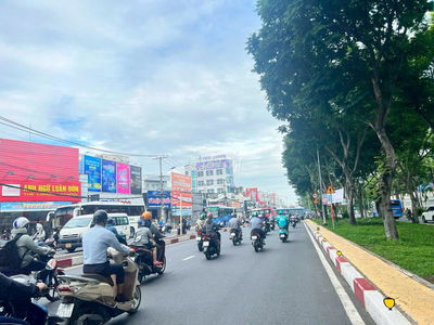 Thu nhập 400tr/tháng, nhà 3 tầng góc 2 MT Võ Văn Ngân, Tp. Thủ Đức,