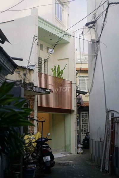 BÁN NHÀ XINH TRONG HẺM TRUNG TÂM GÒ VẤP!