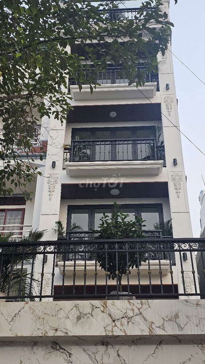 HIẾM Mặt Phố Ngô Gia Tự 100m2 6 Tầng thang máy 25 Tỷ Long Biên