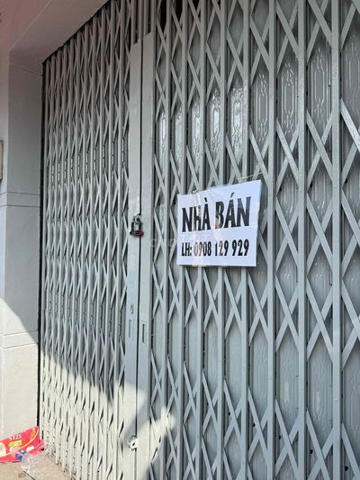 Bán nhà MT 418 XVNT