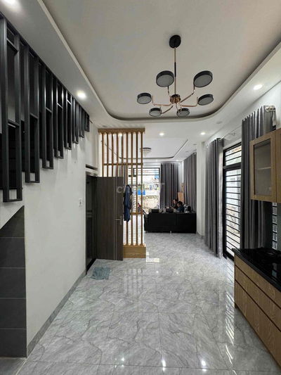 nhà 2 PHÒNG NGủ 4x10 NGUYỄN CÔNG HOAN