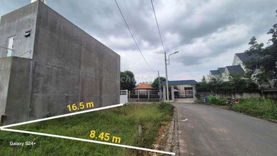 Cần bán lô góc 2 mặt tiền phường hòa lợi .tp hcm