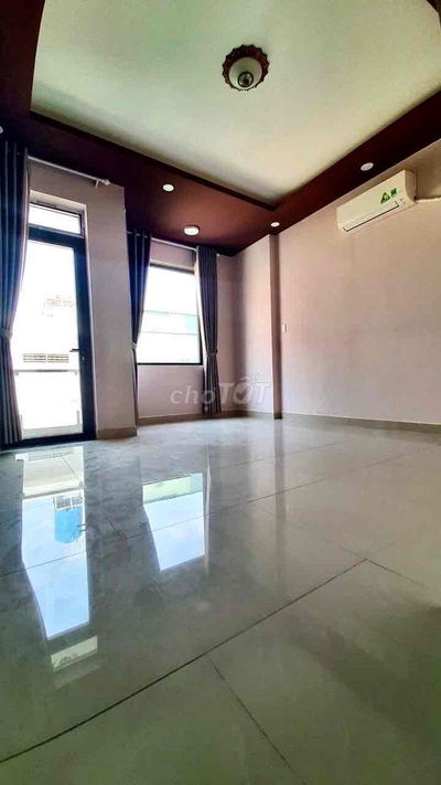 Cho thuê phòng dt 20m đường âu dương lân p2q8