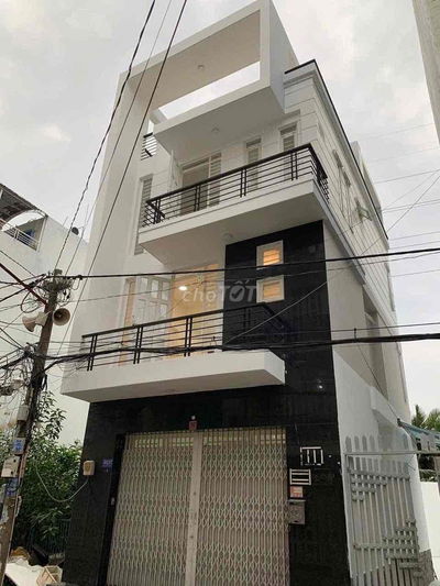 BÁN NHÀ 4PN , 502/8x Huỳnh Tấn Phát