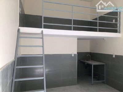 CĂN HỘ SINH VIÊN 7 TẦNG 250 M2.VỚI 61 PHÒNG Ở QUẬN NGỦ HÀNH SƠN TP ĐÀ NẴNG GIÁ RẺ BẤT NGỜ