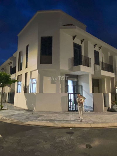 Cho thuê lâu dài richland residence, full nội thất : 8 triệu/tháng