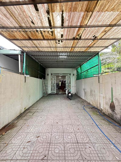 cho thuê nhà sau lưng đai hc fpt