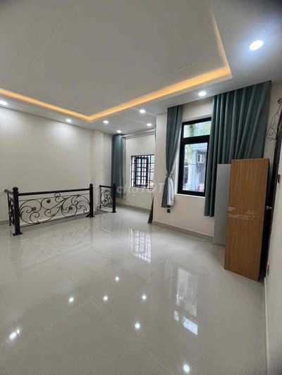 Cho thuê - Nhà nhỏ - mới hẻm xe hơi Aeon Tân Phú