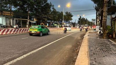 ĐẤT MẶT TIỀN NTMK ĐANG CHO THUÊ KINH DOANH - XÂY BIỆT THỰ GIÁ NGỘP