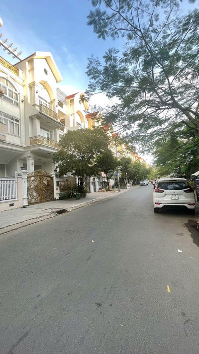 CHÍNH CHỦ CHO THUÊ NHÀ PHỐ 1 TRỆT 3 LẦU KDC HIM LAM P TÂN HƯNG Q7