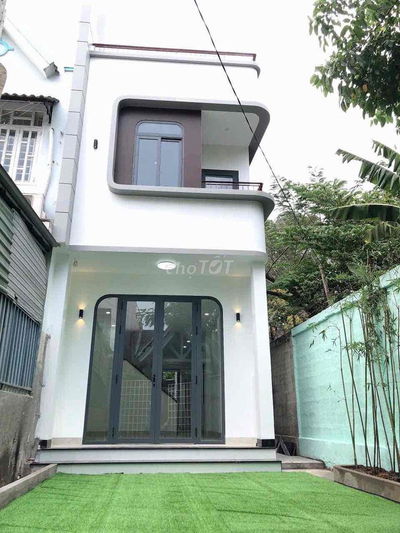 NHÀ MỚI XÂY 3PN 5X24 GẦN CHỢ LINH XUÂN THỦ ĐỨC