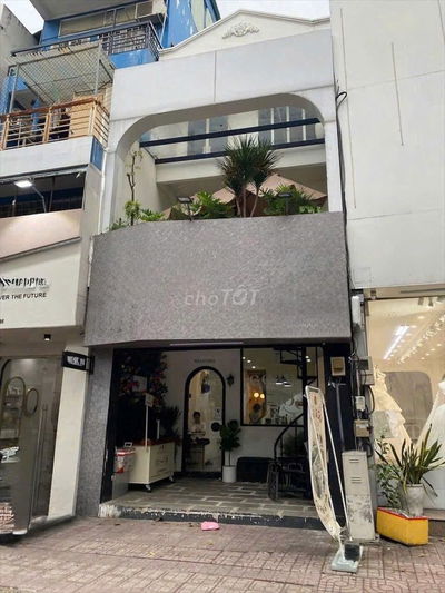 MT ĐƯỜNG TRẦN QUANG DIỆU Q3 - 3 TẦNG GIÁ 43TR/THÁNG