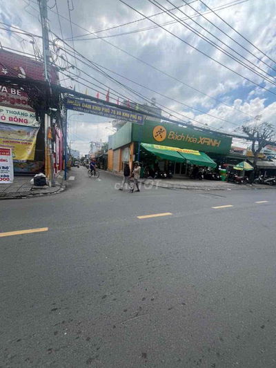 BÁN NHÀ MẶT TIỀN NGUYỄN VĂN QUÁ. 144.6m2, 2 tầng, 4mx36m