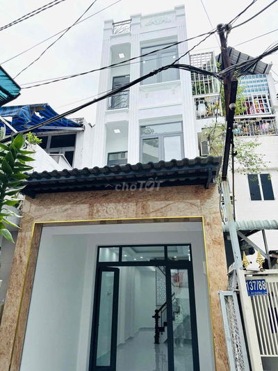 Nhà mới xây, cách ô tô đậu 1 căn Hẻm 137 Âu Dương Lân, sổ đẹp, nở hậu