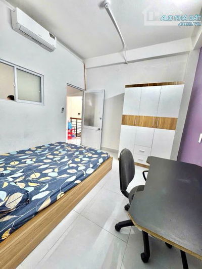 CHÍNH CHỦ CẦN BÁN TÒA CĂN HỘ MÓNG 6 TẦNG  MẶT PHỐ HÀN THUYÊN 7M5 DÒNG THU 40TR/THÁNG