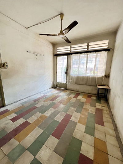 🔥 CHÍNH CHỦ 1 ĐỜI BÁN NHÀ CŨ TIỆN XÂY MỚI  - SÁT MT TÔN THẤT TÙNG