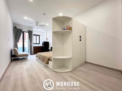 ngay CHỢ HOÀNG HOA THÁM - ETOWN CỘNG HOÀ - FULL NỘI THẤT - BAN CÔNG