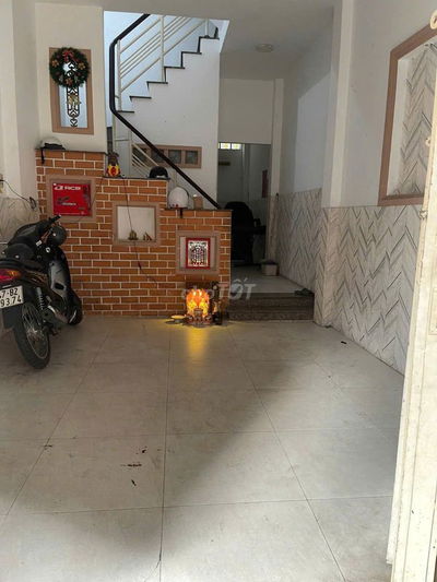 CÒN ĐÂU RA NỮA, Nhà 1 trệt 3 lầu có st 14tr hẻm xe tải Minh Phụng 5P
