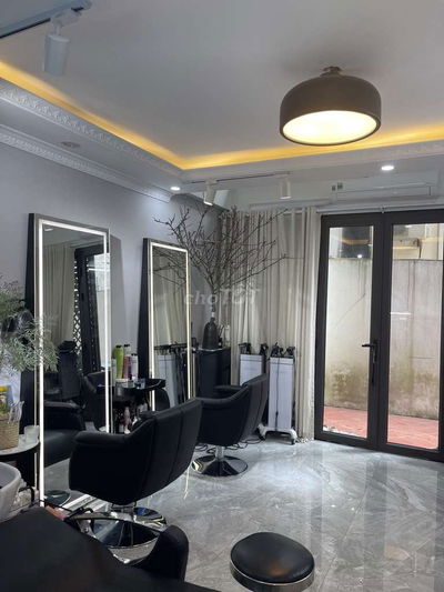 TRƯỜNG LÂM - VIỆT HƯNG - NHÀ ĐẸP THIẾT KẾ HIỆN ĐẠI, LÔ GÓC 6 TẦNG