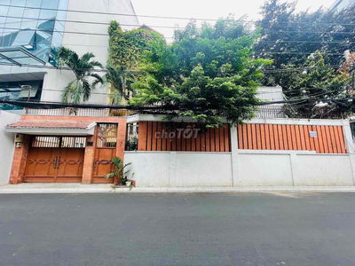 CHO THUÊ BIỆT THỰ ĐẸP 12x25 - KIỂU PHÁP NGAY TUYẾN ĐƯỜNG SANG TRỌNG