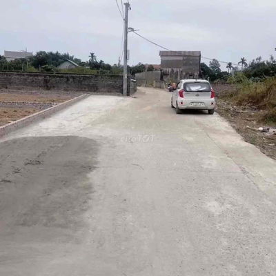 HOT ĐẤT SÓC SƠN 130M-ĐƯỜNG 3 ÔTÔ TRÁNH-GẦN TRƯỜNG HỌC-ĐƯỜNG LIÊNXÃ