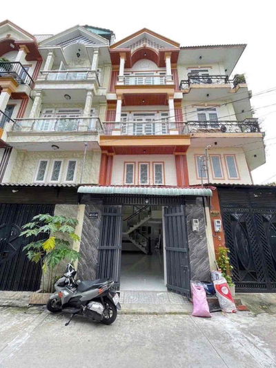 NHÀ PHỐ XÂY Ở HẼM THÔNG 8M P TÂN CHÁNH HIỆP Q12 CẦN BÁN