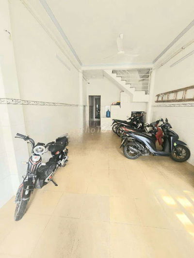 LẠC LONG QUÂN  – 70M² – 3 TẦNG BTCT – 10 PHÒNG – 40  TRIỆU/THÁNG

🌟