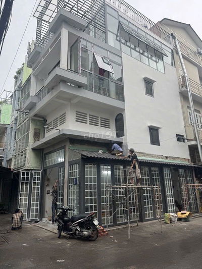 CHO THUÊ NHÀ GÓC 2MT ĐƯỜNG SỐ 7, CXĐT Q3, DT 4.2x10M, TRỆT 2 LẦU, 35TR