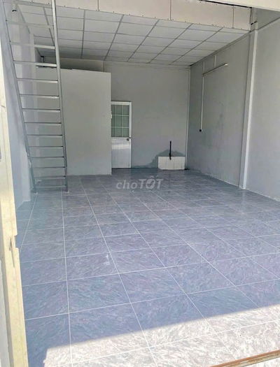 Nhà trệt lầu 1PN Mặt Tiền hẻm Lò Mổ chỉ 4,5 triệu