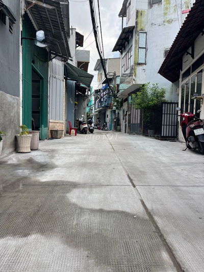 Nhà nguyên căn 3PN hẻm 1/Bờ Bao Tân Thắng