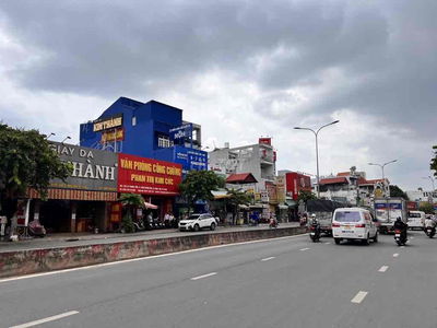 LÊ TRỌNG TẤN- XE TẢI ĐẬU CỬA-120m2- CHỈ 6x tỉ