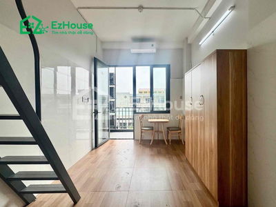 Siêu phẩm căn hộ mini gác cao_ban công siêu thoáng ngay Hồng Bàng