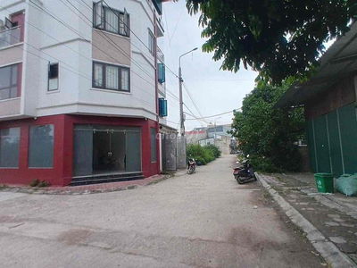 Bán nhanh lô đất trục chính đấu giá X2 La Tinh Đông La