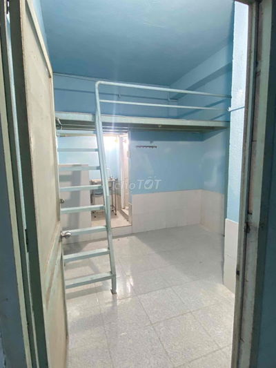 Phòng Gác ngay Âu Cơ giáp q10 - Svd Phú Thọ