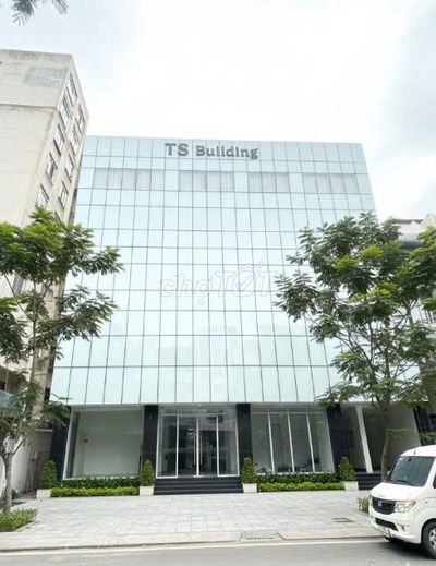 CHO THUÊ TÒA NHÀ NGAY NGÃ TƯ MẶT TIỀN TÔ HIẾN THÀNH - THÀNH THÁI Q10