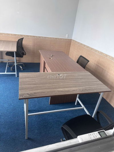 Chính chủ cho thuê văn phòng trang bị đầy đủ, thích hợp cty nhỏ và vừa