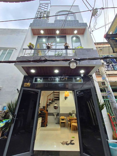 NHÀ MỚI HẺM 4M 2 LẦU NGUYỄN TRI PHƯƠNG Q10