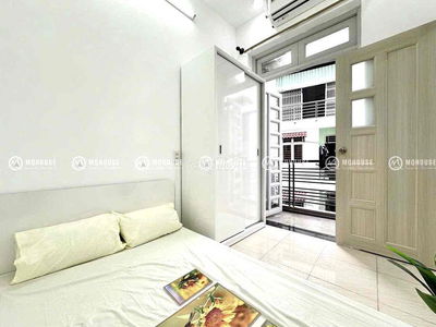 Trống sẵn căn 2PN full nội thất - ban công chỉ 3ph qua Đh Bách Khoa