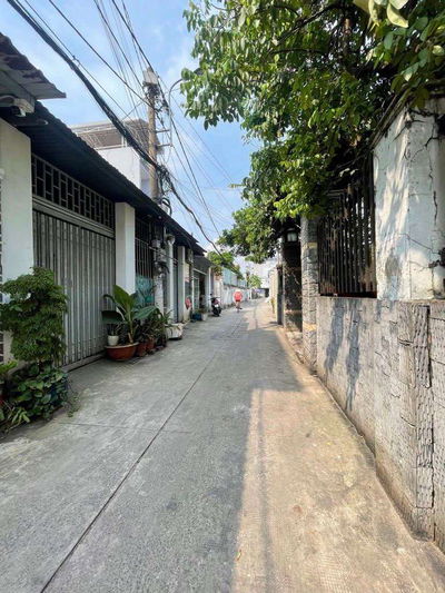 BÁN NHÀ 2 TẦNG BTCT NGUYỄN VĂN QUÁ, Q12 - HXH - 66M2 - GIÁ CHỈ 4.3 tỷ