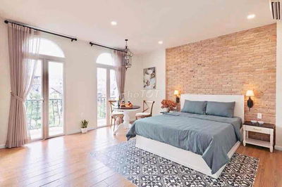 Studio phong cách Châu Âu - Ban công siêu rộng