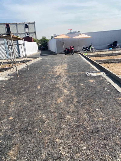 Đất tuyến 2 đường Phạm Văn Đồng giá chỉ hơn 800triệu