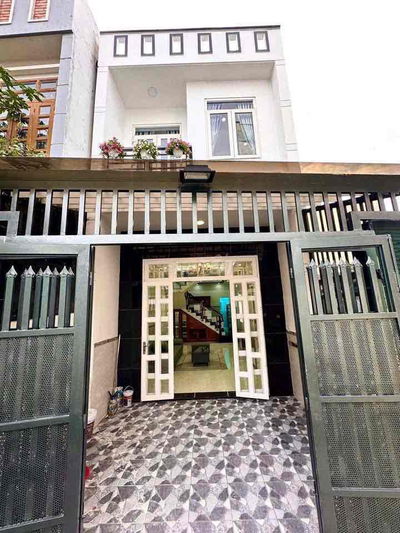 (Sale) Giảm Giá Nhà Lầu, Ngay Giáp Quận Gò Vấp.