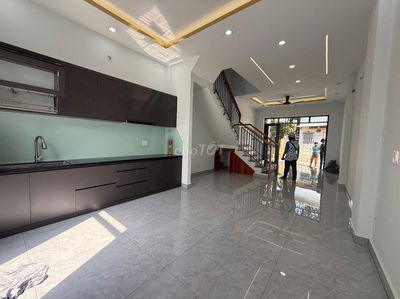 Bán Ngộp Nhà Lái Thiêu Thuận An 1,05 tỷ 100m2.Đang cho thuê 7tr/tháng