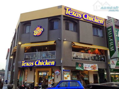 Cho Thuê Nhà MP Nguyễn Chí Thanh - Cầu Giấy, Mặt tiền 30m, DT 300m², 1 tầng, Giá : 110 tr