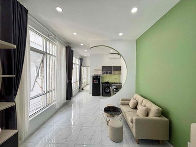 Cho thuê căn hộ 3 cửa sổ thoáng phòng rộng ngay công viên Lê Thị Riêng