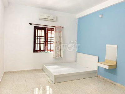 Phòng đẹp ngõ 6/6 Đội Nhân gần Đội Cấn, viện quân Y