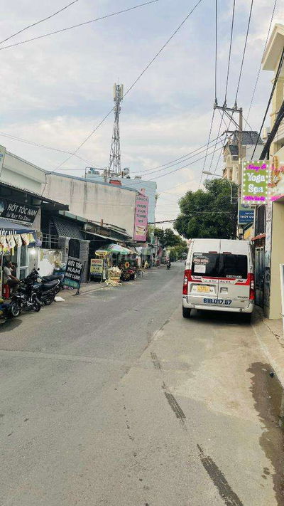 HXH Lê Văn Khương, 1 trệt, 1 lầu, 3PN, 3WC, BTCT SHR vuông vức