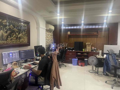 cần bán nhà sát nhà thờ nhân hòa hẻm xe hơi thông nhỉnh 6tỷ