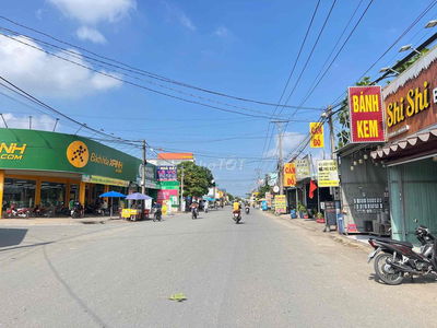 Bán Nhà mặt tiền Đường 24A KDC Tân Đức